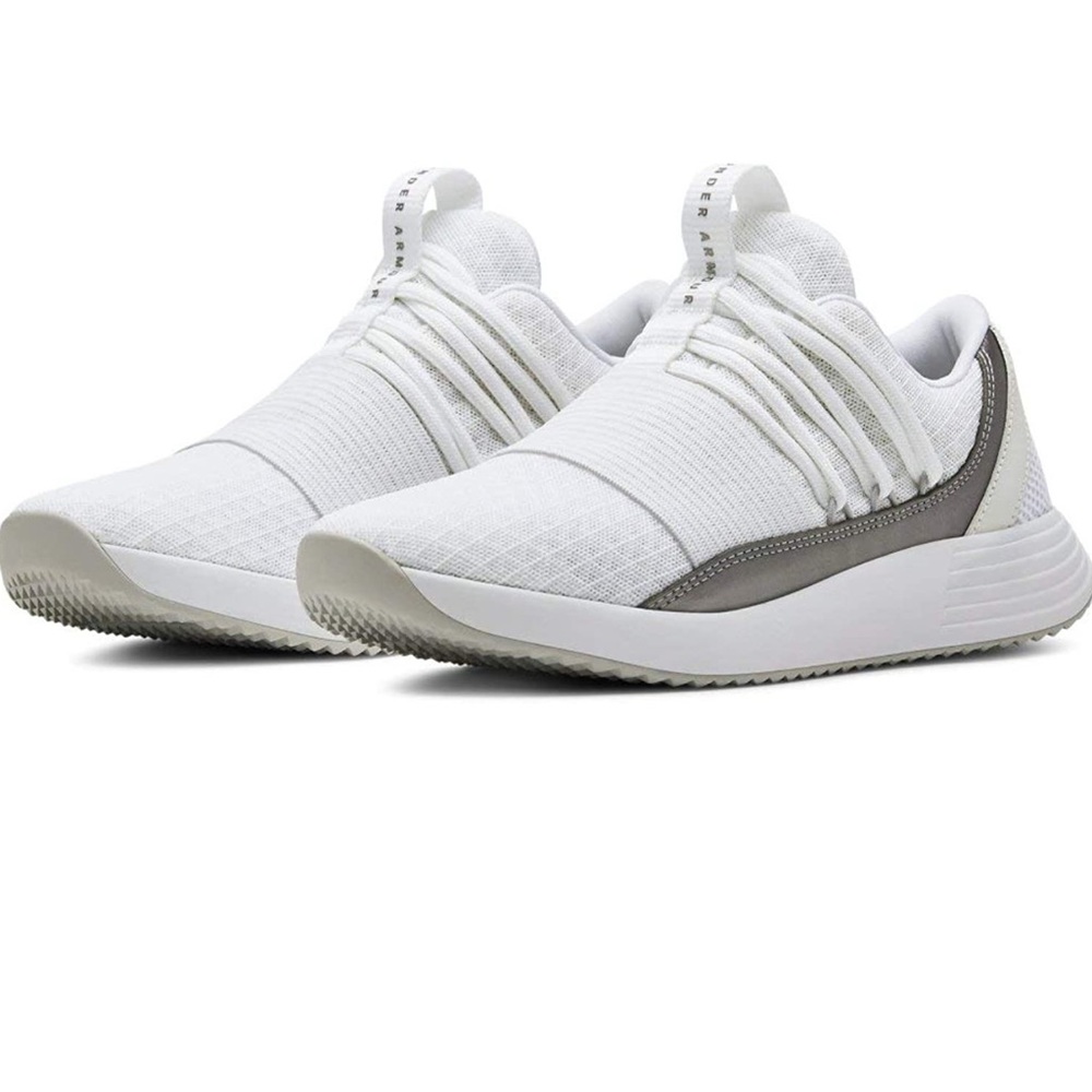 NWT Under Armour White Athletic Shoes | 9.5